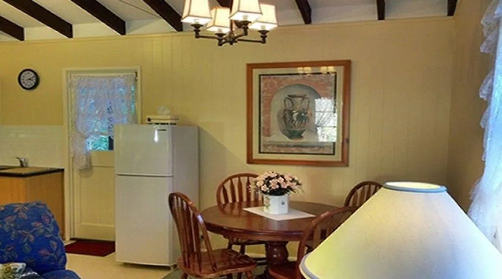 Curtis Cottage Mount Tamborine Holiday home